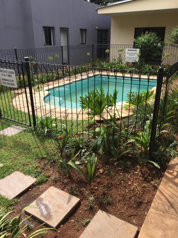 Sababa Boutique Hotel Johannesburg Exterior photo
