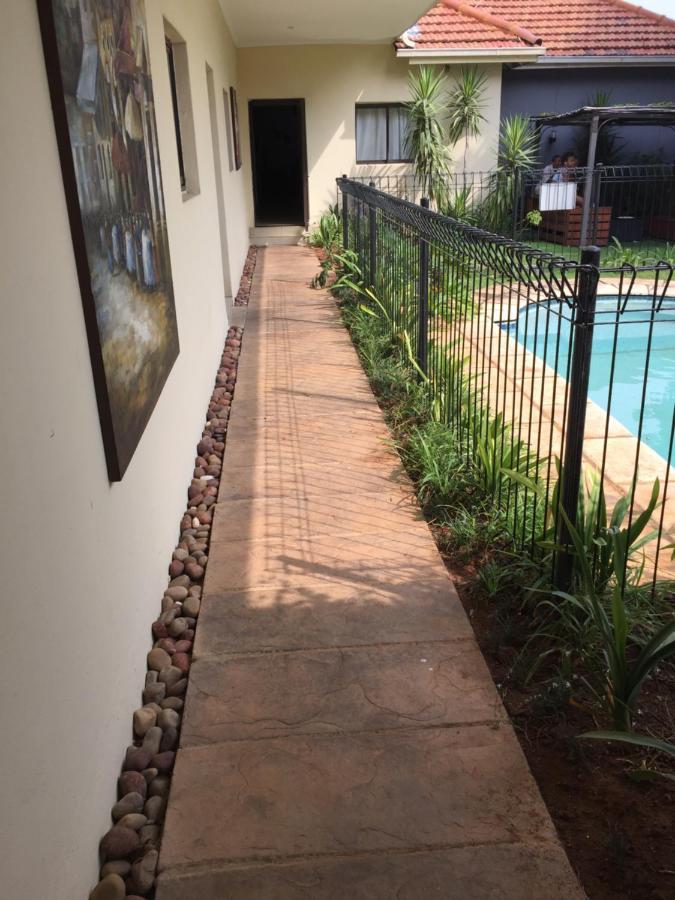 Sababa Boutique Hotel Johannesburg Exterior photo